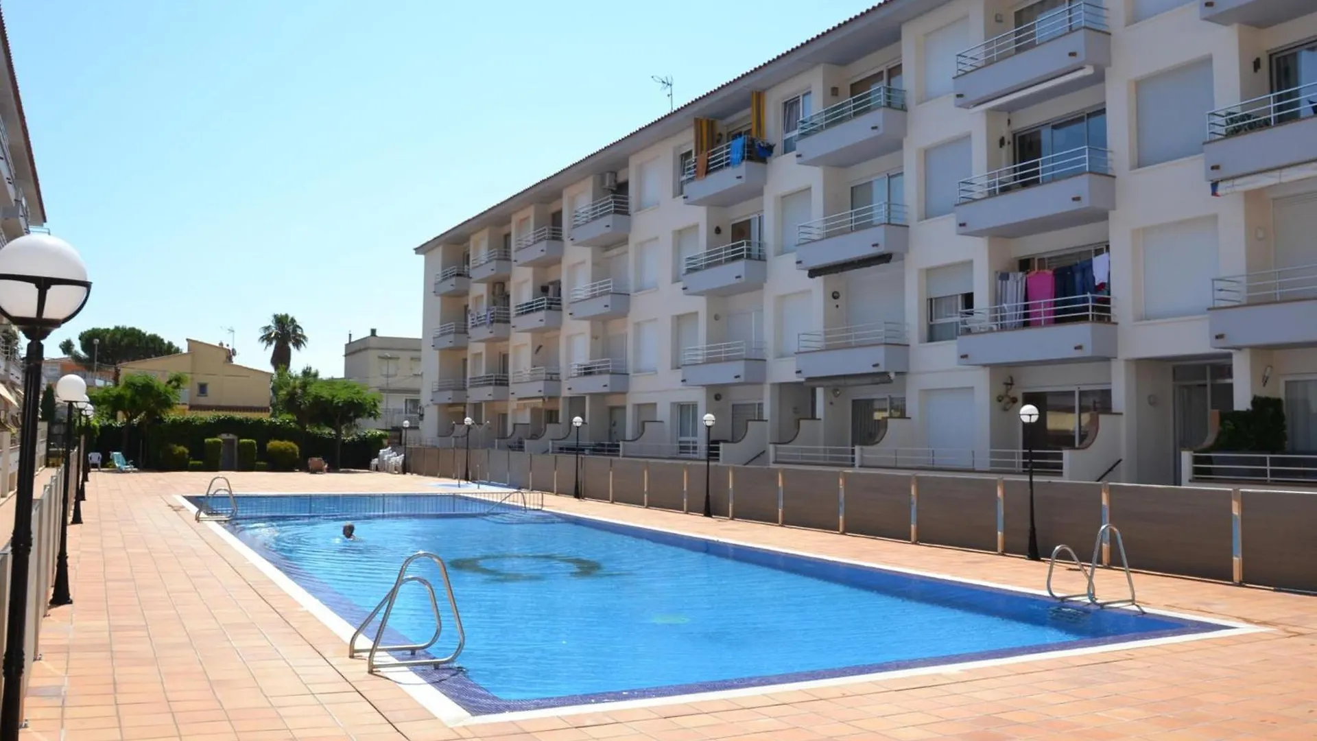 Apartament Apartamento Soleado Con Piscina Cerca De La Playa Y Del Centro En L'Estartit - Es-323-18